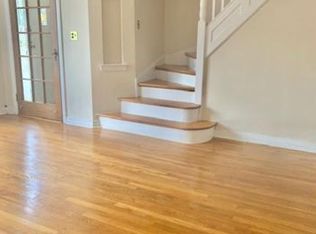 82-89 61st Dr, Flushing, NY 11379