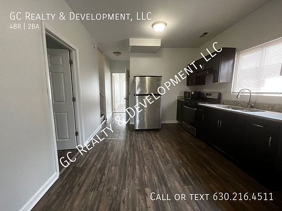 3rd image of 8524 S Kingston Ave #2
