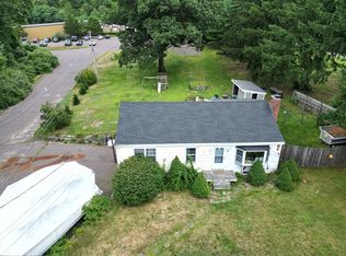 393 Main St, Rowley, MA 01969