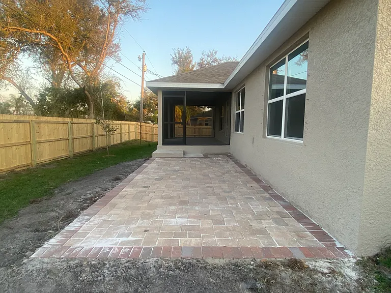 2593 Englewood Rd — Photo 20