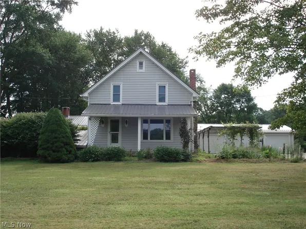 2870 Russell Rd, Dorset, OH 44032