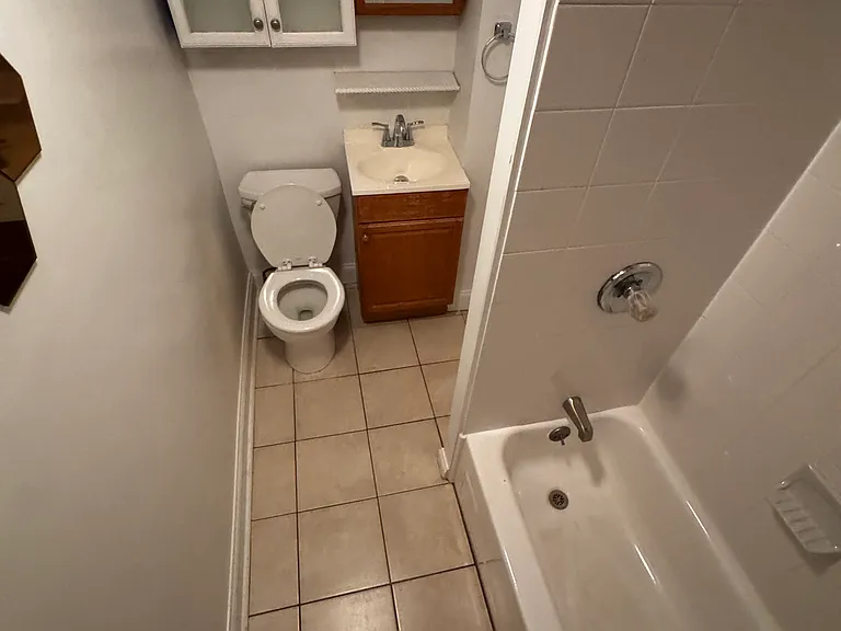 1236 Peters St — Photo 6