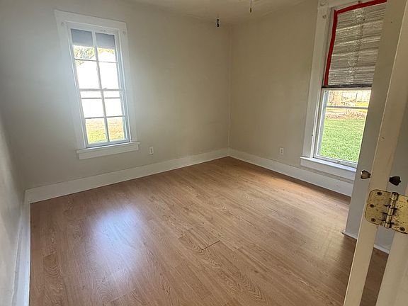 5th image of 234 Home Ave