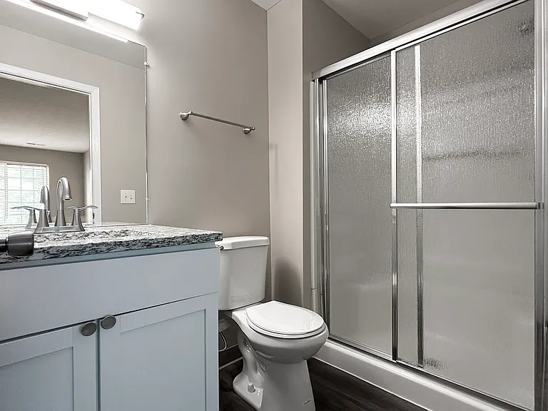 Hunters Hollow Apartments — Photo 16