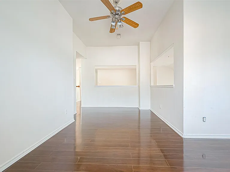 2422 Leanett Way — Photo 43