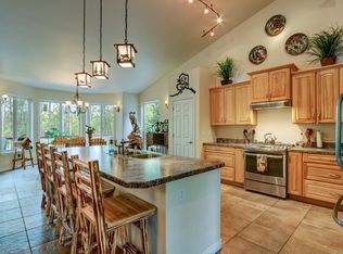 21901 Grasser Rd, Chugiak, AK 99567