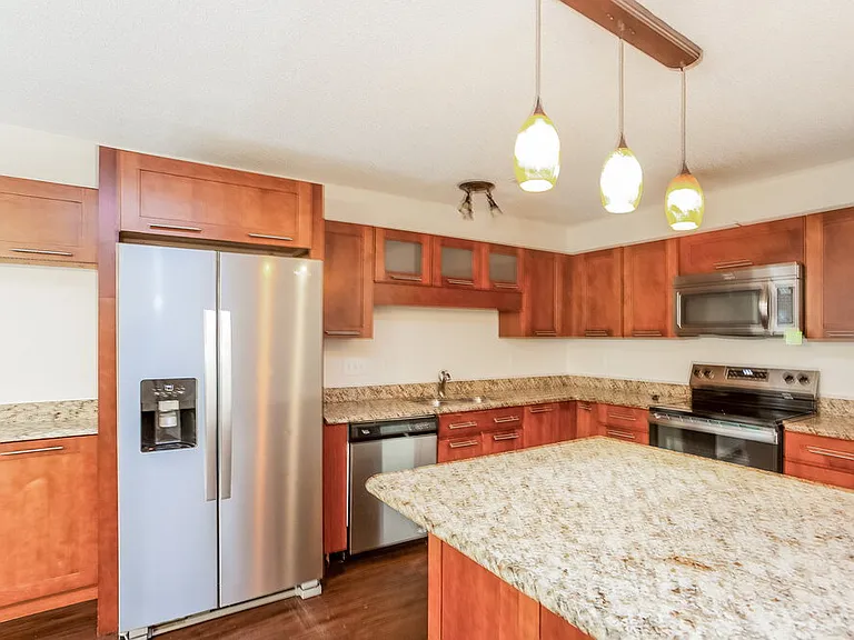 13438 Glencreek Ln — Photo 7