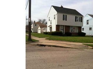 16010 Stockbridge Ave, Cleveland, OH 44128