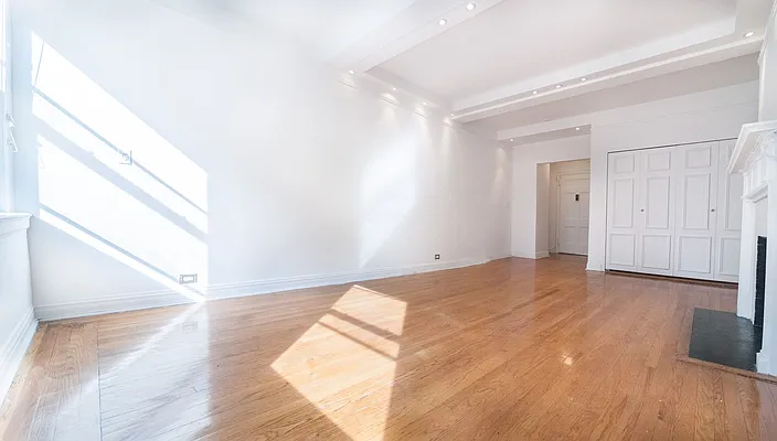 Rented by WAM Partners - William Moses Co. | media 106