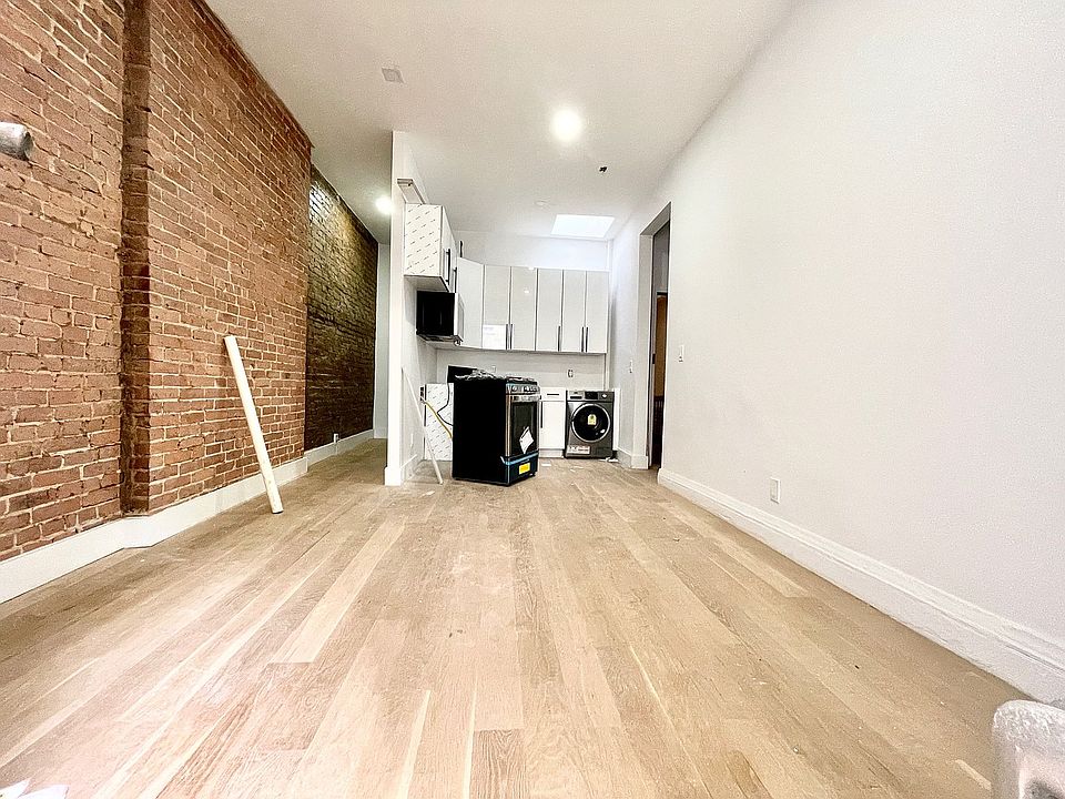 1st image of 142 W 87th St APT D2