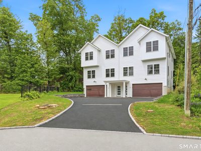 29 Suzanne Circle, Fairfield, CT, 06825