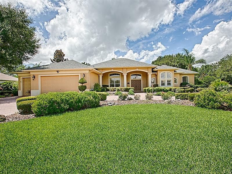 1st image of 2815 Larranaga Dr