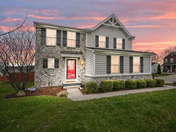 1404 Artesian Ln, Fairborn, OH 45324