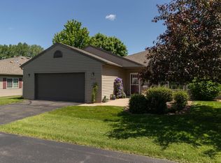 4932 34th Ct NW, Rochester, MN 55901