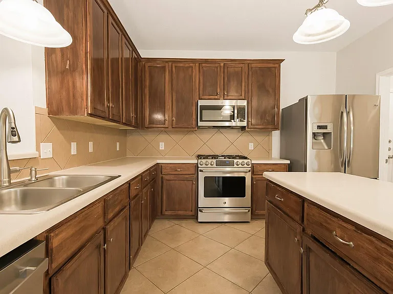 1132 Alexandria Way — Photo 17