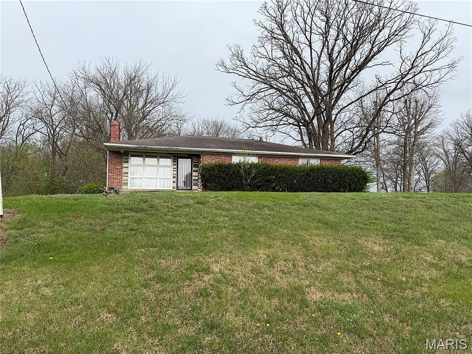 1st image of 3800 Centreville Ave