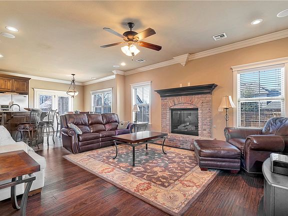 5th image of 6506 S 35th St