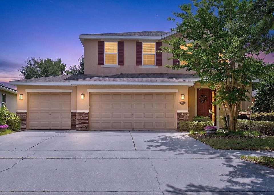 1st image of 213 Victoria Trails Blvd