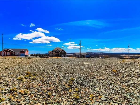 13 Flora Drive, Torbay, NL A1K0H5