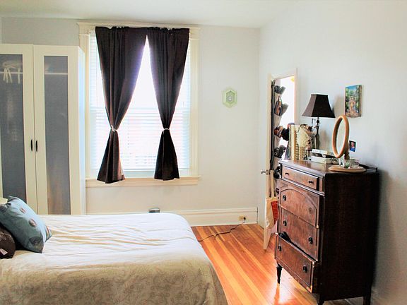 5th image of 3628 McDonald Ave #A