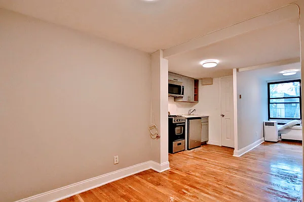 Rented by MetroNest | media 9