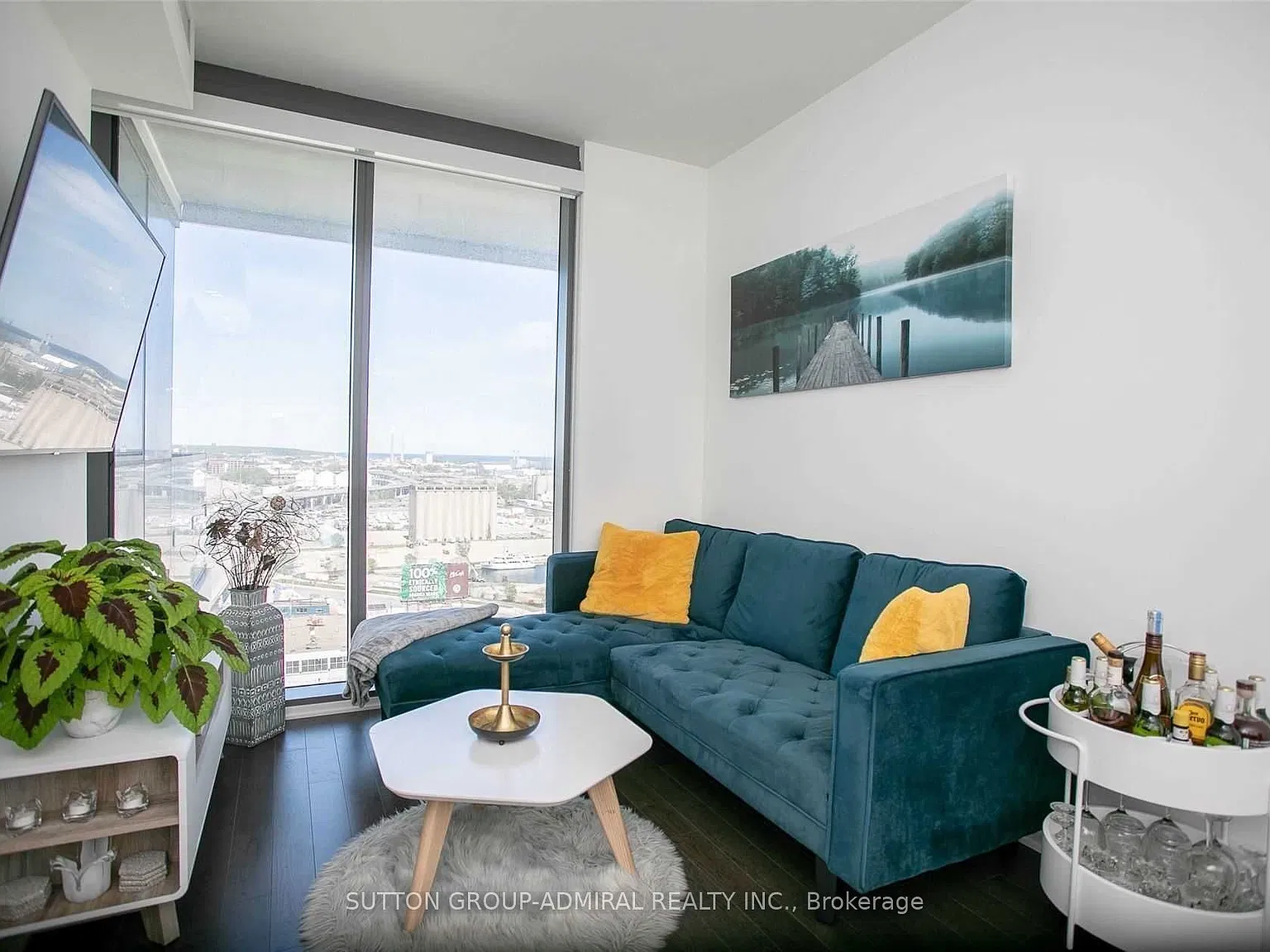 1 bed, $2,500 — Photo 3