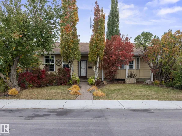 13844 30th St NW, Edmonton, AB T5Y 1M5