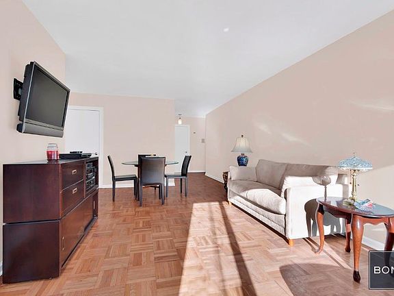 5th image of 509 Avenue Of The Americas #7C