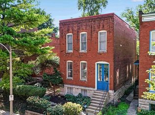 2016 Hickory St, Saint Louis, MO 63104