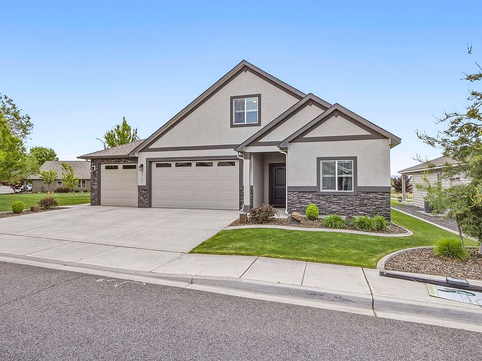 1st image of 2713 Torrey Pines Way