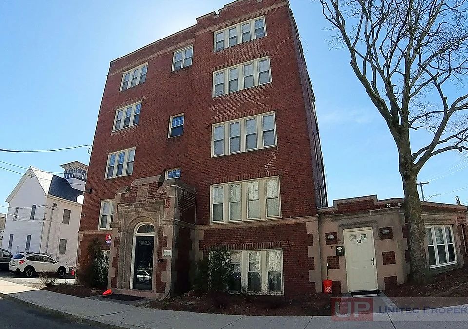 1st image of 46 Park St APT 8