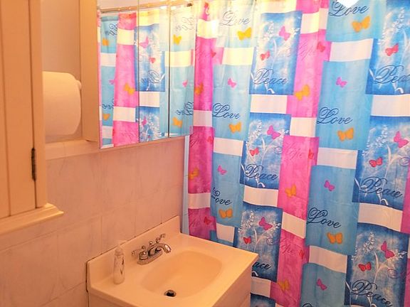 5th image of 3535 Kings College Pl APT 6C