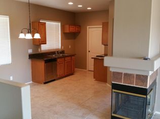 11420 N Saguaro Blvd APT 2, Fountain Hills, AZ 85268