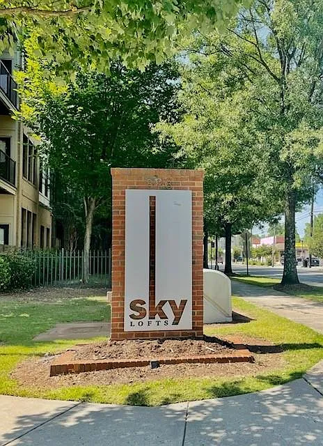 2 bed, 2.0 bath, $1,750 — Photo 1