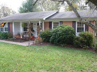 290 Overland Dr, Christiansburg, VA