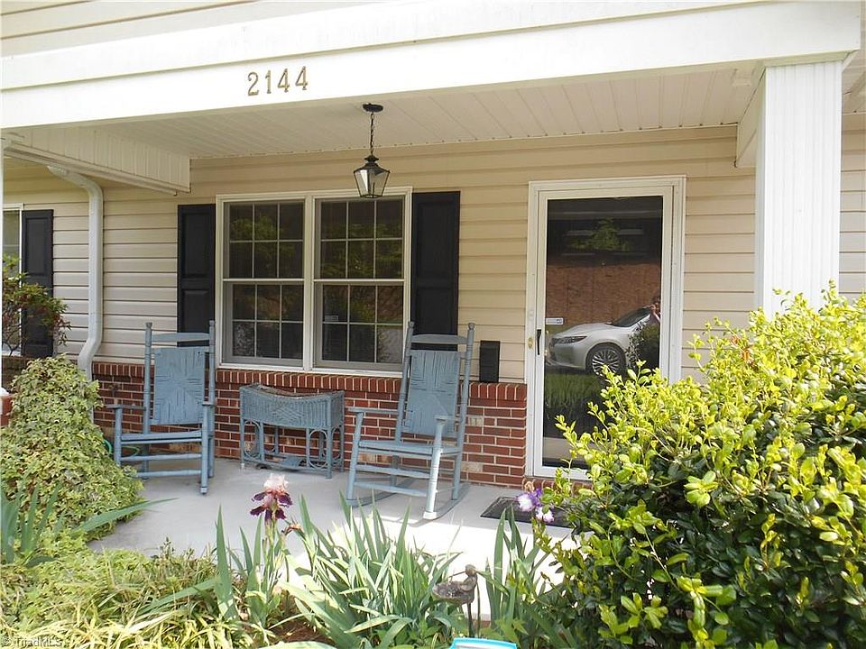 1st image of 2144 Heatherstone Ln