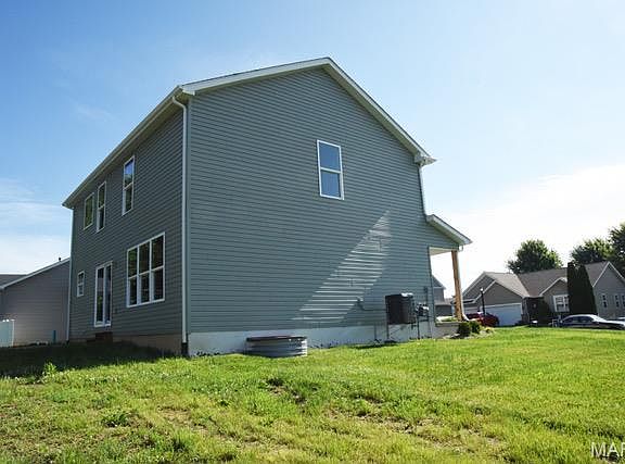 5th image of 3160 Birmingham Dr