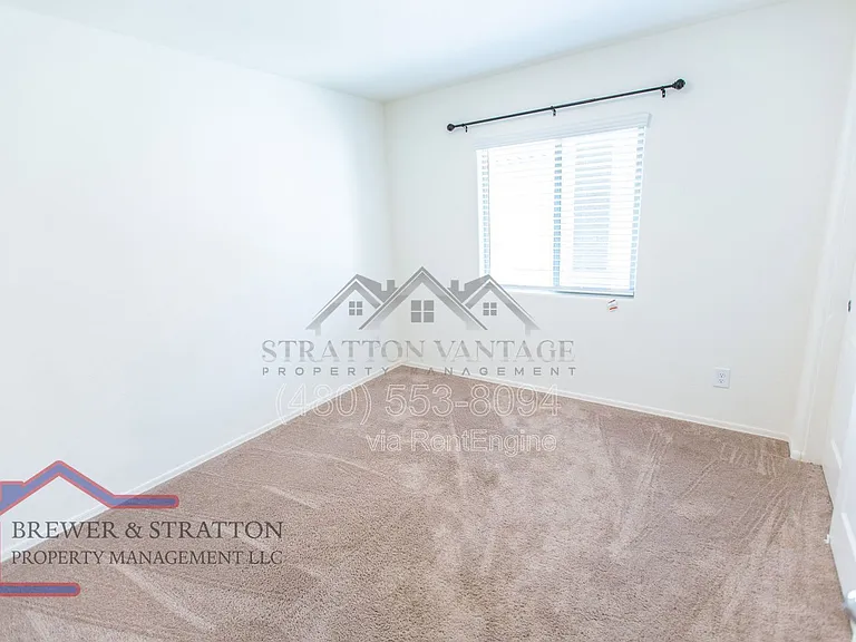 4020 N Ghost Hollow Ave — Photo 8