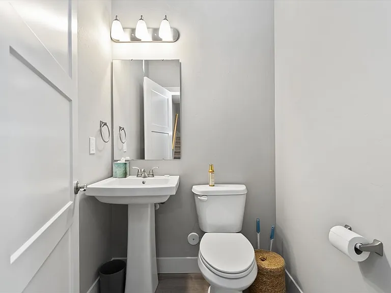2783 W Palouse St — Photo 15