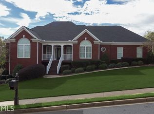 557 Sterling Water Dr, Monroe, GA 30655