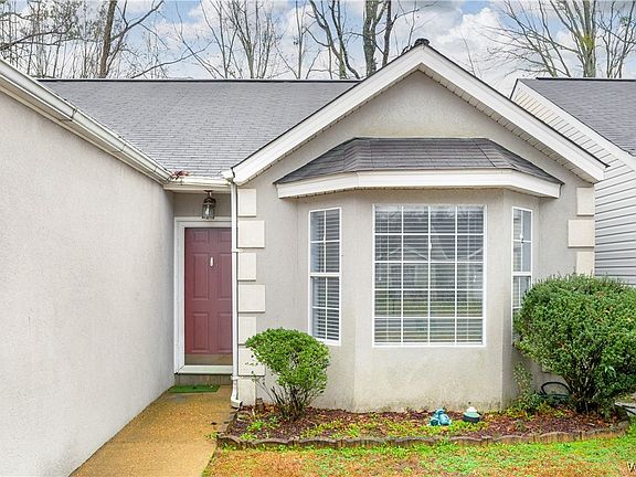 2nd image of 5143 Woodland Trce