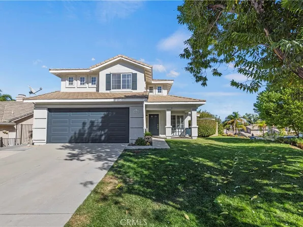 30352 Falls Dr, Castaic, CA 91384