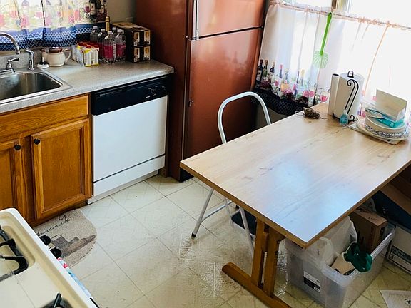 5th image of 14922 Evans Ave