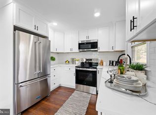 37 Blackwell Ln, Willingboro, NJ 08046