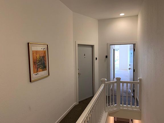 4th image of 2620 Sacramento St APT 5