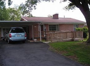1st image of 502 Orchard Dr