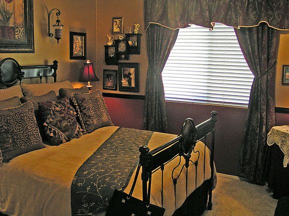 Designer Guest Room
