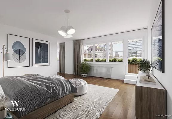 3rd image of 420 E 51st St Penthouse B