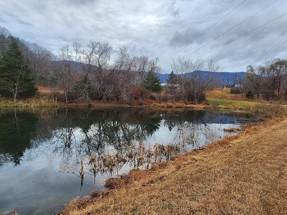 1st image of 10401 Callaway Rd