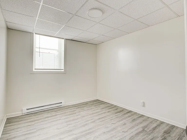 430 N Central Ave — Photo 8
